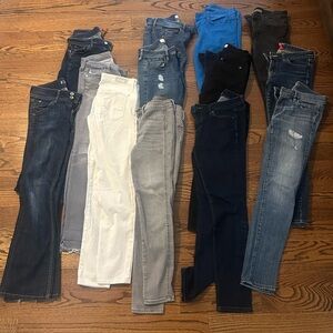 Bundle of 13 pairs of Women's Skinny Jeans - Blue, White, Black, Gray